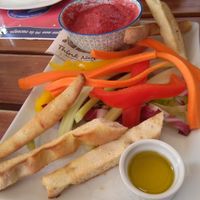 Beetroot hummus with cruditěs at La Degna Tana in Pistoia