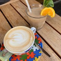 Juice and coffee at Bagels & Beans in Roermond