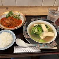 Eggplant in chilli sauce and stir-fry veggies with tofu. And mini rice    at Marichou-K in Kanazawa
