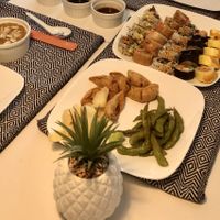 Sushis, edamame and gyozas at Momo in Montreal