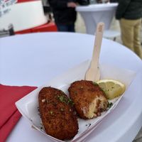 Quatro fromage Krokette vegetarian  at Maart um Knuedler in Luxembourg City