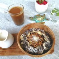 Cocoa crunch and chai at Loving Earth Cafe in Fort Kochi