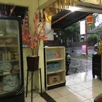 Entrance at Oke Vegetarian in Denpasar