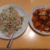 Vegan fried rice and sweet 'n sour pork at Chojo Hanten in Yokohama