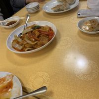 Gyoza and Sechuan tofu at Chojo Hanten in Yokohama