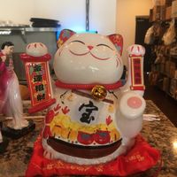 Lucky cat at Pho Van in Easton