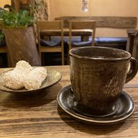 So cool to be at such an authentic place like this in Korea!  at Traditional Tea House Insadong (전통 찻집 인사동) in Seoul