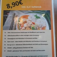 Page 1 of the daily menu with vegan options at Com Pho in Cologne