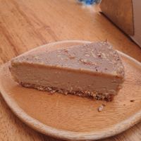 Raw salted caramel cake at Kula in Pisac