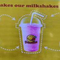 Shake sign at Munchies Tha Phae Gate in Chiang Mai