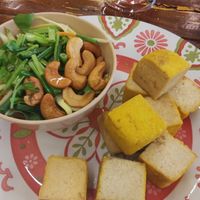 Tofu with mango salad and cashews at Mangrove in Krabi