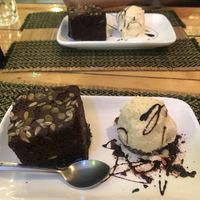 Brownie and vanilla ice cream at Taste from Heaven in Chiang Mai