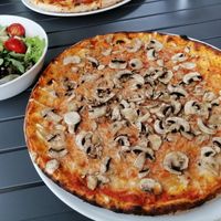 Vegan lunch menue at Pizza Mono in Darmstadt