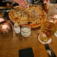 Vegane Pizza Funghi at Pizza Mono in Darmstadt