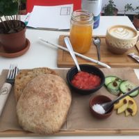 Just a simple tostada con tomate y aceite DELICIOSOS!!! at Parcería - Culto Al Cafè in Sevilla