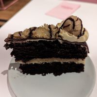 Chocolate chip cookie dough cake at Deer Mama in Amsterdam