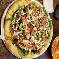 Pizza 🤤 at Julie Goes Green in Los Angeles