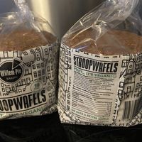 Willem-pie stroopwafels: very good, but quite expensive (€5,95 per package of 10 pieces/300 grams) at STACH food in Utrecht