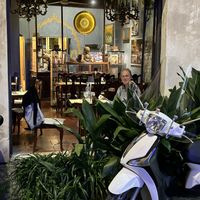 Small, intimate restaurant with pleasant atmosphere   at Bibliothe in Rome