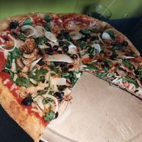 VEG OUT pizza w/vegan cheese at Mellow Mushroom in Burlington