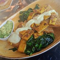 Tofu Benedict with spinach and avo at Lemonwood Eatery in Okato