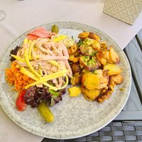 Vurstsalat mit Bratkartoffeln at Ulis Schlemmertreff in Baden Baden