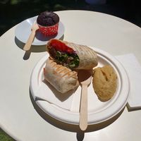 Köfte dürüm and cupcake at Vegan Kantin in Bursa