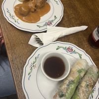 Sate-Spieß und Sommer rollen   at Jade-Imbiss in Dusseldorf