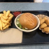 vienna burger, chilli cheese bites, fries  at Swing Kitchen - Georgenstraße in Berlin