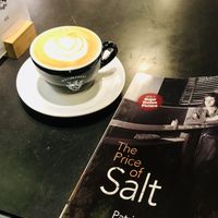 Cappuccino with Oatly  at Machhörndl Coffee in Nuremberg