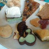 Different sweets at Disneyland - Agrabah Cafe in Chessy