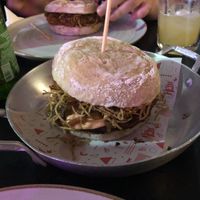 Burger de seitan at Hey Joe in Fortaleza