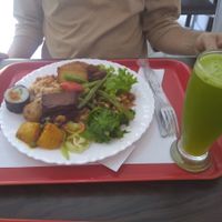 Suco de couve com limão/Collard-green and lemon jouce. at Formosa in Londrina