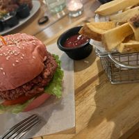 The vegan burger, average  at The Open Kitchen in Monteverde