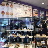 😍 at Cinnaholic  in Knoxville