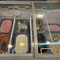 Ice cream flavours: more limited selection at the market  #Veganuary at Om La Mai in Chiang Rai