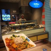 that's the place where you can order vegan rice plus three toppings at Terminal 21 - Pier 21 Food Court Stall in Pattaya