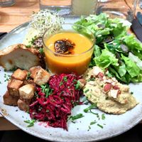 Saturday brunch at Sixta in Toulouse