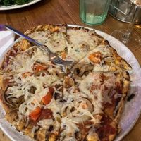Vegan pizza at Moondog in Key West