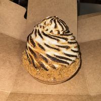 Key lime tart   at Moondog in Key West