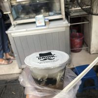   at Che Muoi Sau in Hanoi