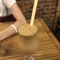 Banana coffee coco shake at Veggie Box in Phong Nha