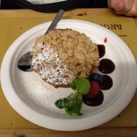 Crostata di mele con crumble (contiene uovo) at Aromaticus in Rome