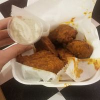 Nashville Hot Wings at The BE-Hive in Nashville