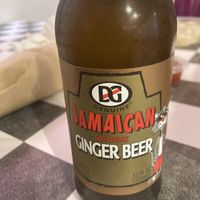 Ja makin me thirsty   at The BE-Hive in Nashville