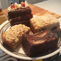 Black forest, choc pear, cherry almond, pear nutmeg (Take-away) at Fuzzy Wombat's Kitchen in Port Noarlunga