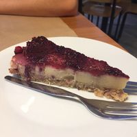Cheesecake at Cafe Madrigal in Valencia