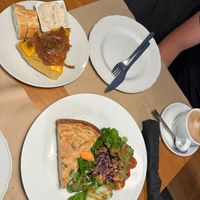  at Cafe Madrigal in Valencia