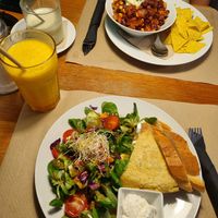  at Cafe Madrigal in Valencia