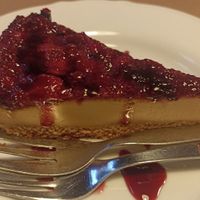 Tarta de queso (no la recomiendo) at Cafe Madrigal in Valencia